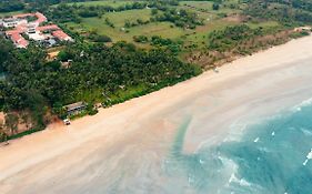 Planet Hollywood Beach Resort Goa Utorda 5* India